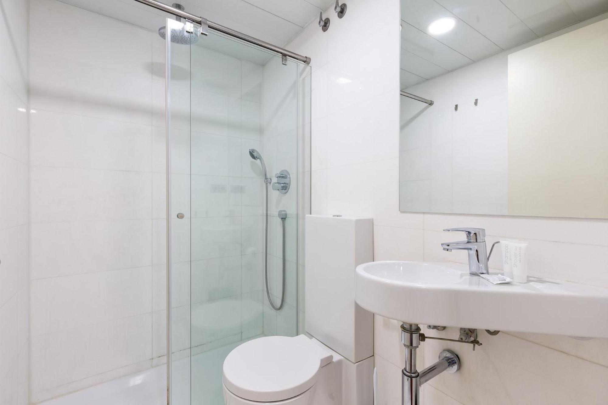 Апартаменти Ola Living Plaza Catalunya Барселона Екстер'єр фото