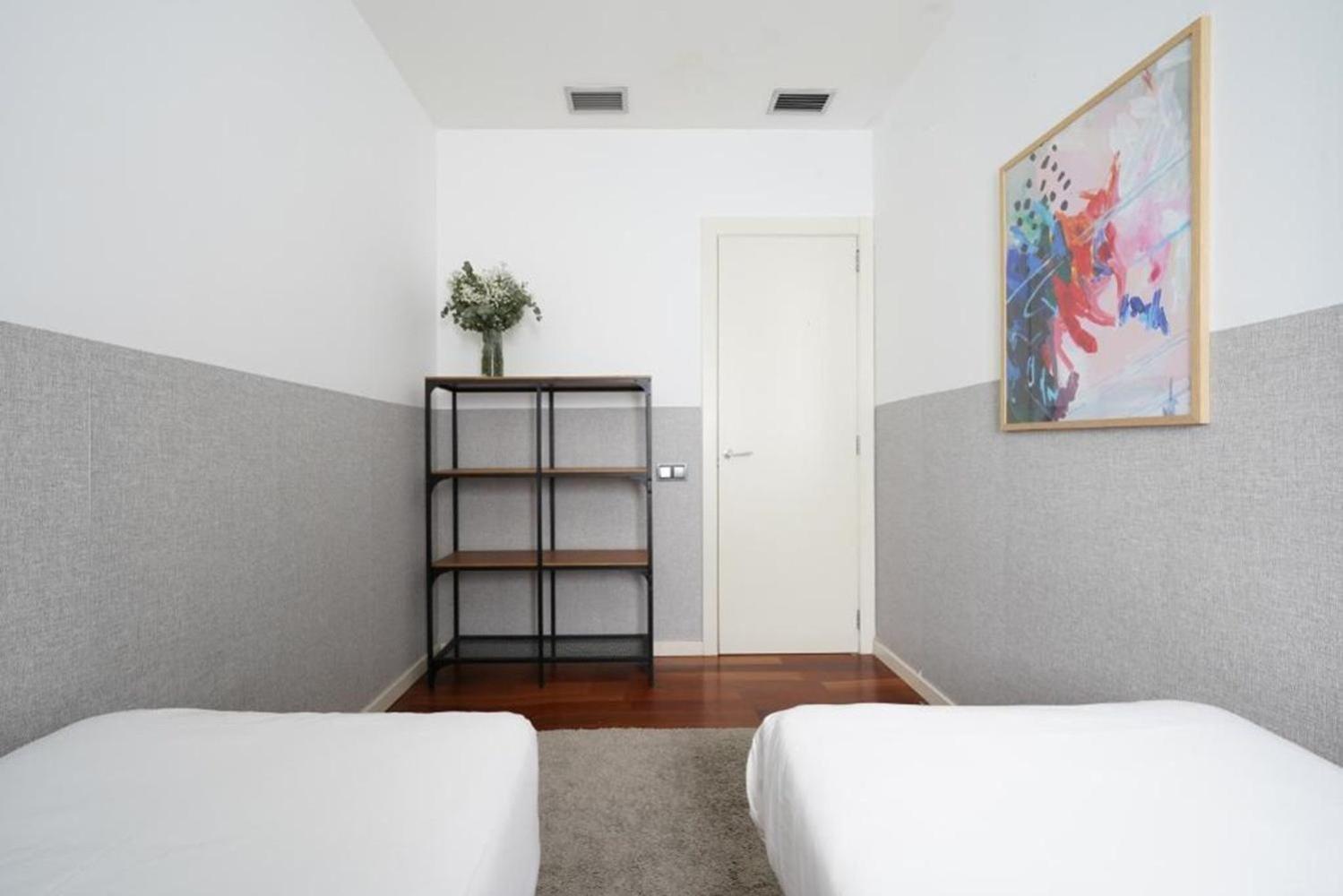 Апартаменти Ola Living Plaza Catalunya Барселона Екстер'єр фото
